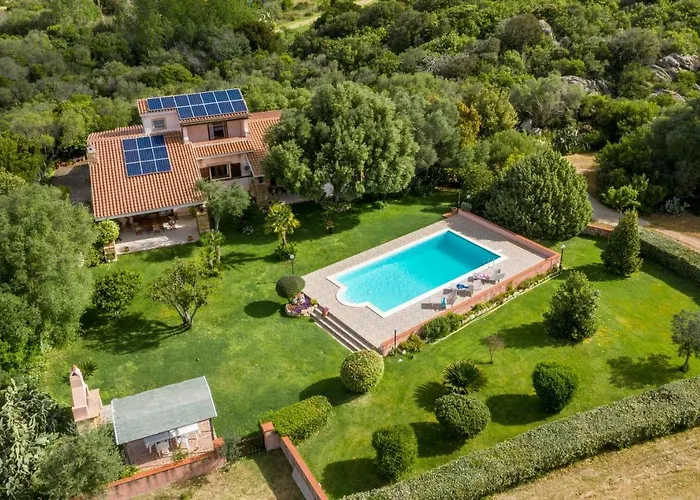Sardinia Family - Adina With Private Pool In Willa *