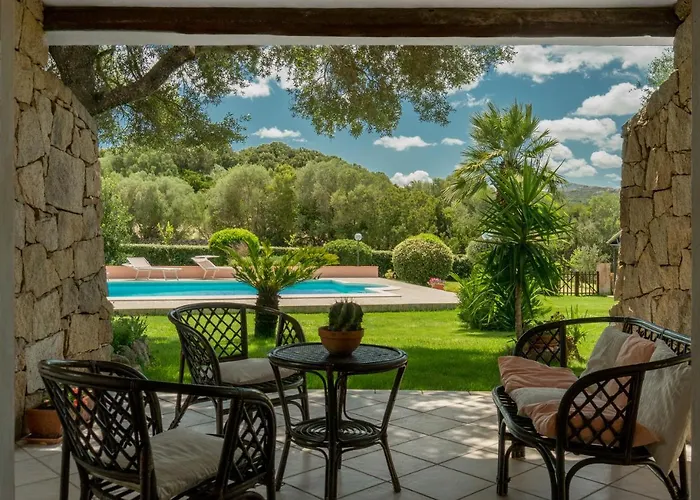 Sardinia Family - Adina With Private Pool In