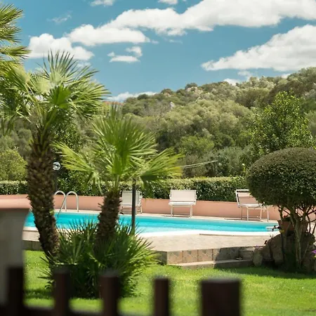 Sardinia Family - Adina With Private Pool In ヴィラ *