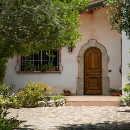 Sardinia Family - Adina With Private Pool In