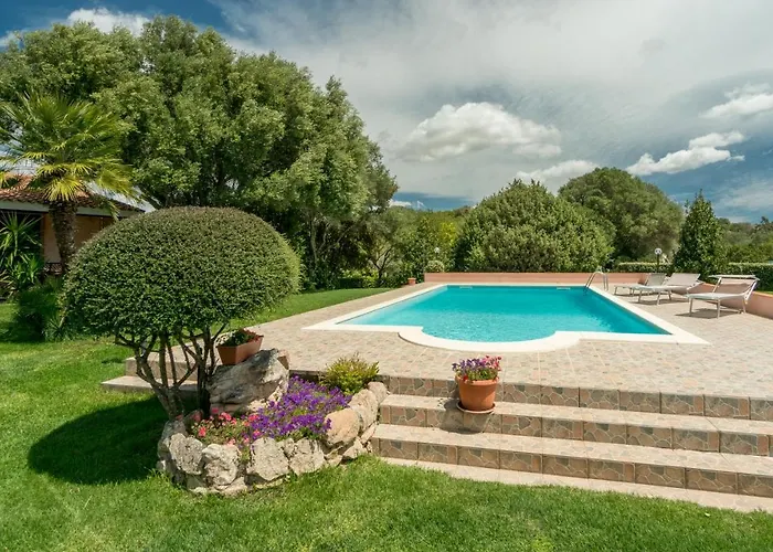 ヴィラ Sardinia Family - Adina With Private Pool In *